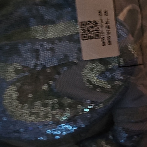 Blue, Graphic, V Neck, Sleeveless, Case Up Back, Sequined Mermaid Gown - Picture 16 of 16